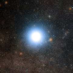 Alpha_Centauri_and_its_surroundings.jpg
